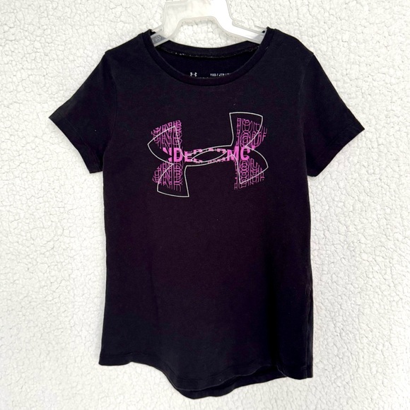 EUC girls Under Armour Heat Gear black short-sleeve tee, pink logo front & back - Picture 1 of 6